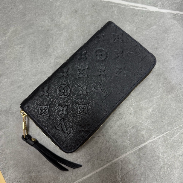99新 LouisVuitton/路易威登 黑色全皮暗纹logo钱包卡包