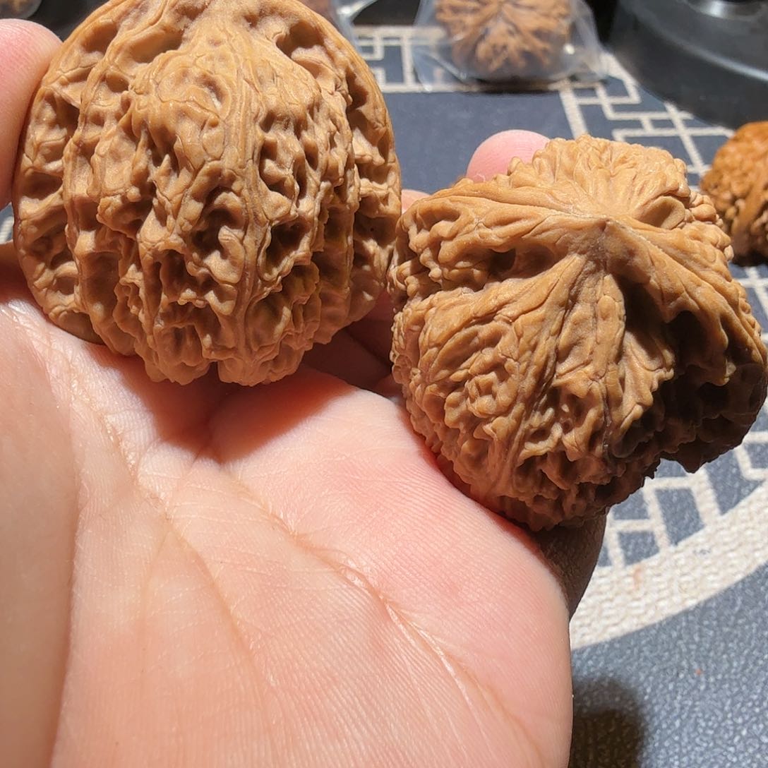 文玩核桃把件南疆