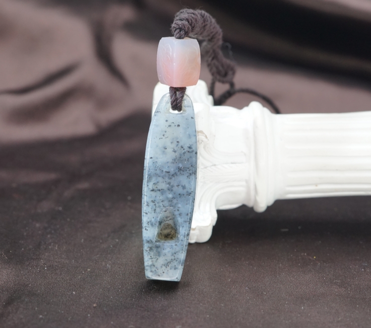 【山哥专享】和田玉口哨吊坠 D021201