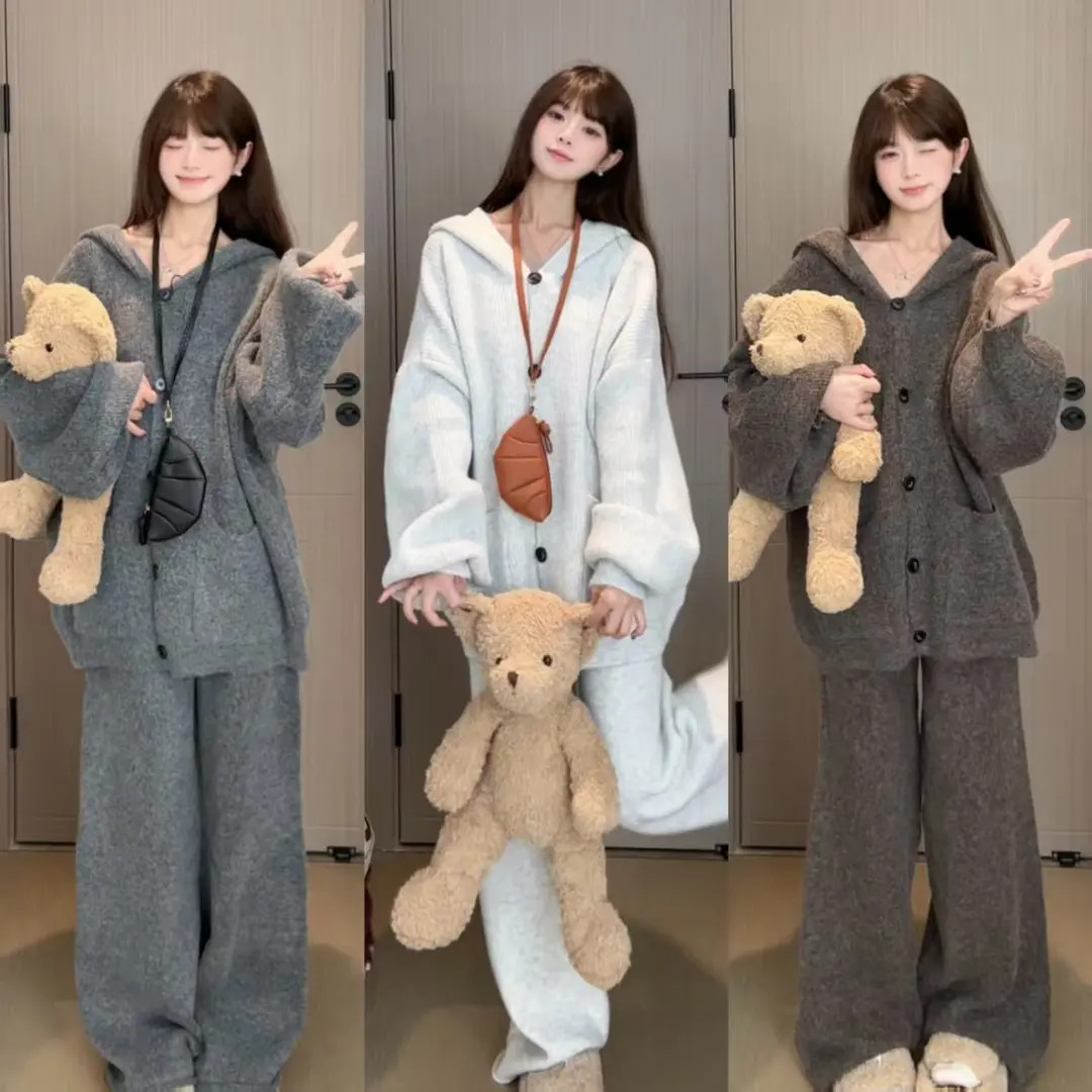 【现货+ 运费险】复古慵懒宽松连帽新款休闲风两件套秋冬套装