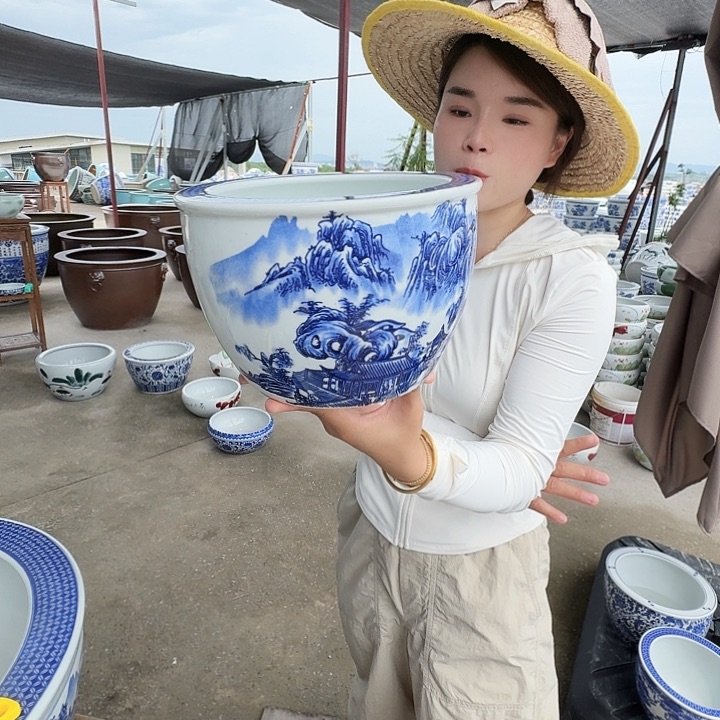 瓷片直径22，高15。。。。