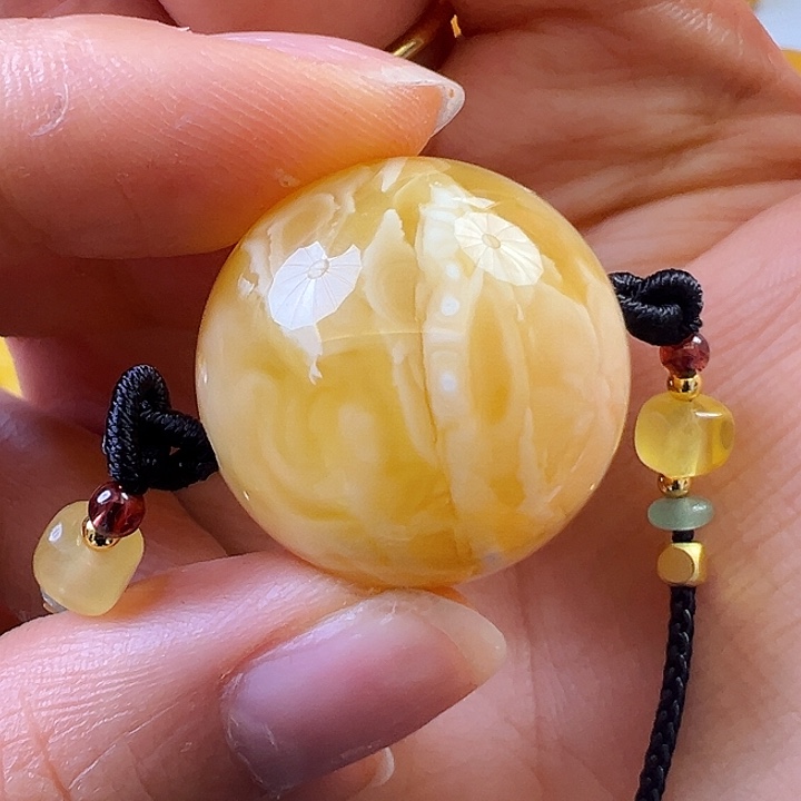 未镶嵌颈饰蜜蜡蜜蜡