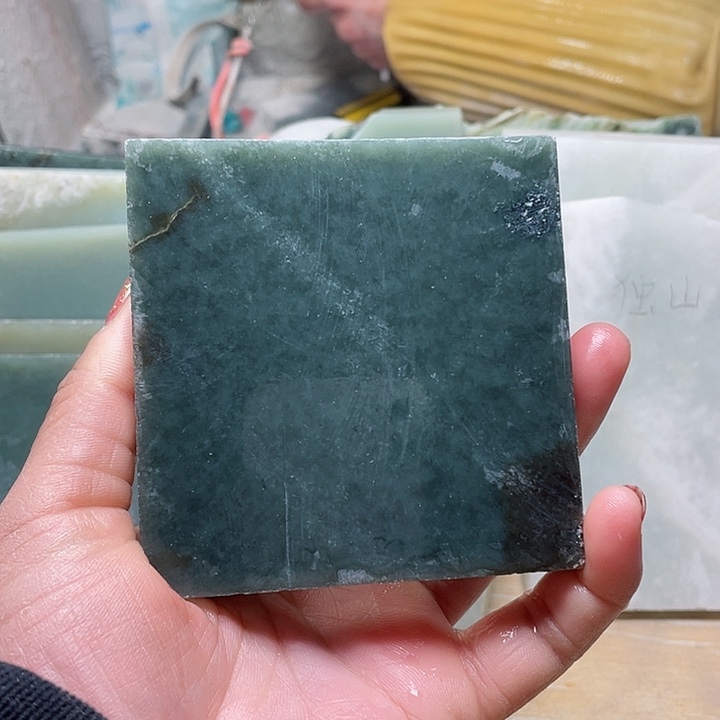 和田玉手镯未镶嵌加工定制