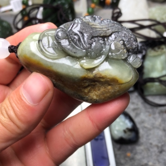 和田玉把件未镶嵌