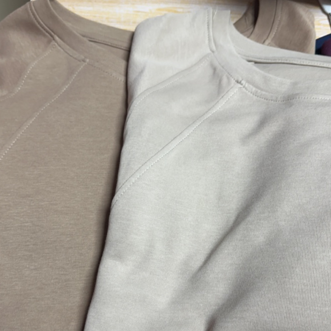 0933秋冬简约百搭透气印花圆领长袖女士打底T恤