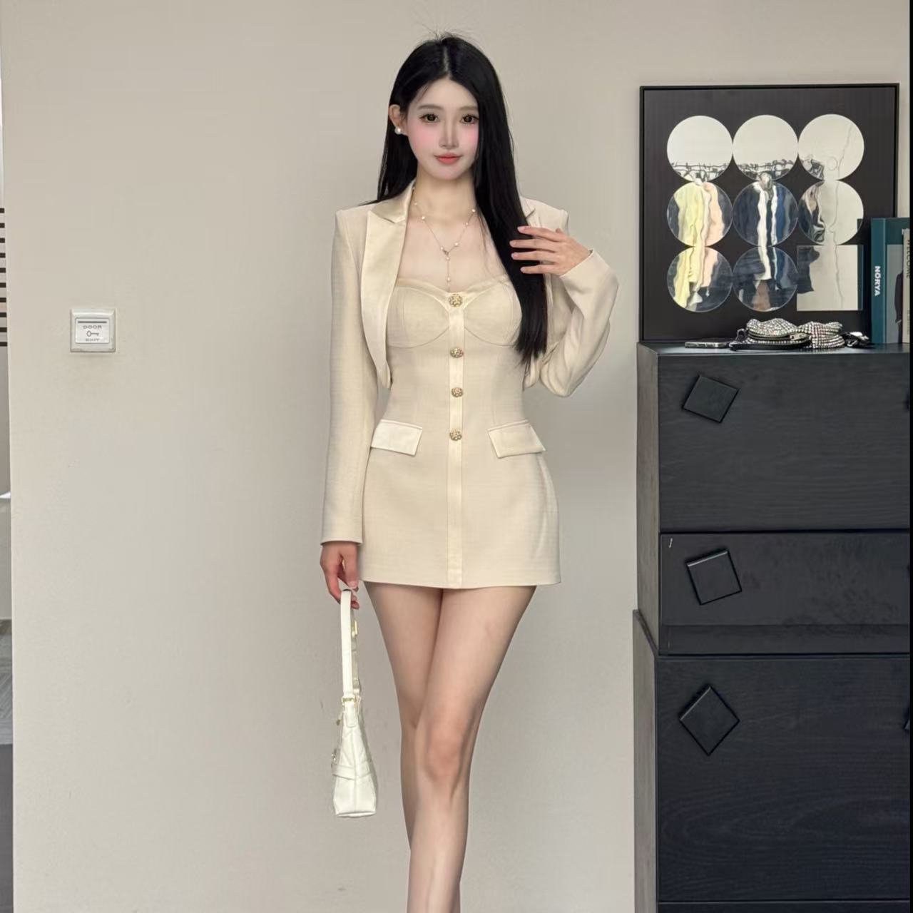 套装连衣裙短款时尚套装秋冬修身法式长袖针织包臀25151