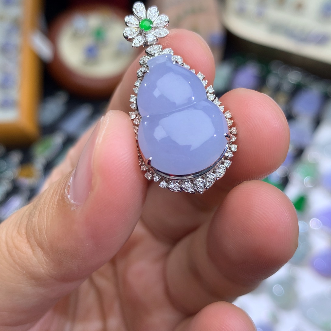 翡翠18K金镶嵌吊坠(不含链)签收后48小时鉴赏期