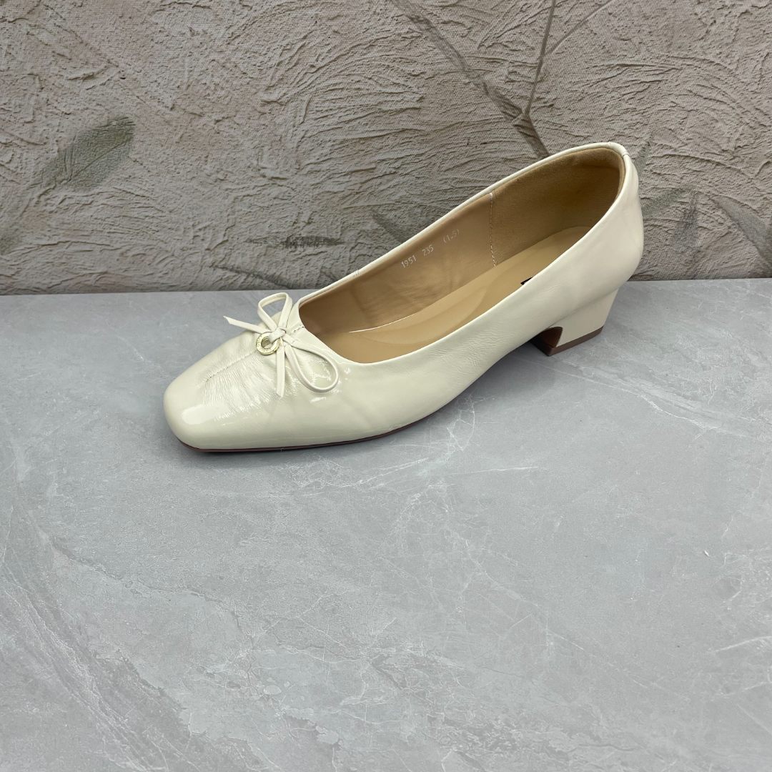 单鞋女 (牛皮)1951（孤品）f区38码