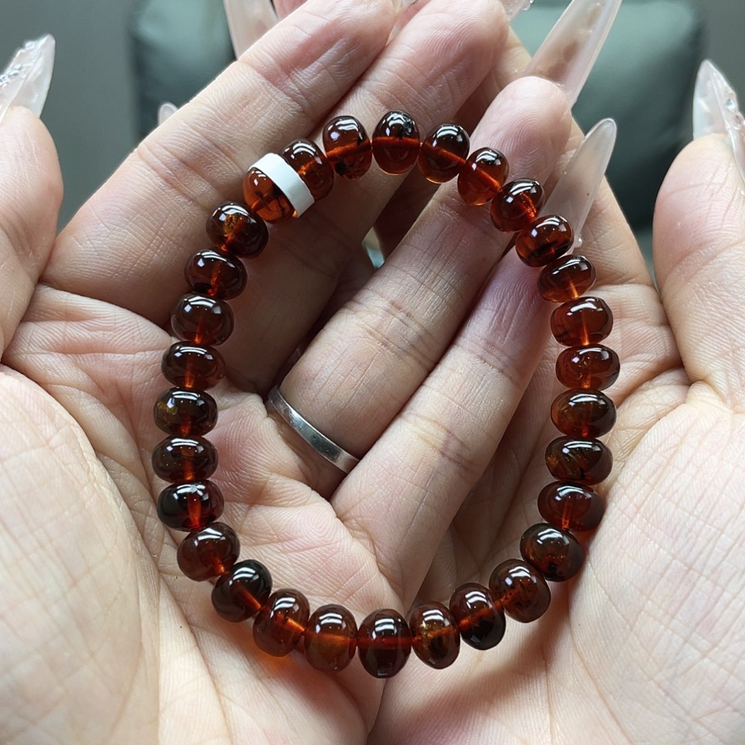 琥珀未镶嵌裸石8血珀