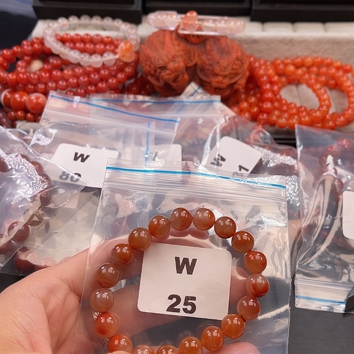 南红玛瑙未镶嵌多样性发货默认微瑕称重10mm