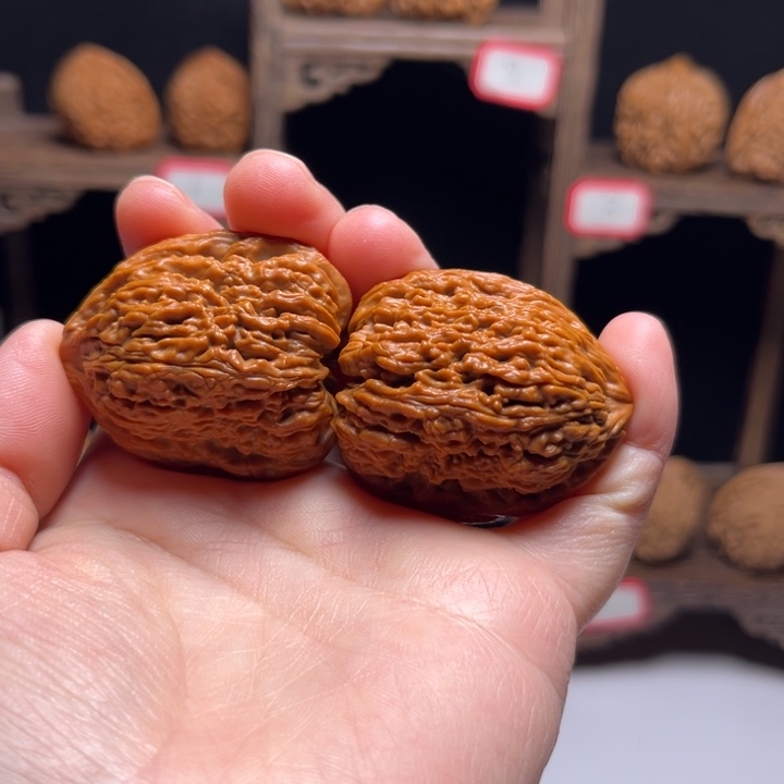 抖***叔把件文玩核桃35.3高炮拉丝南疆石狮子头