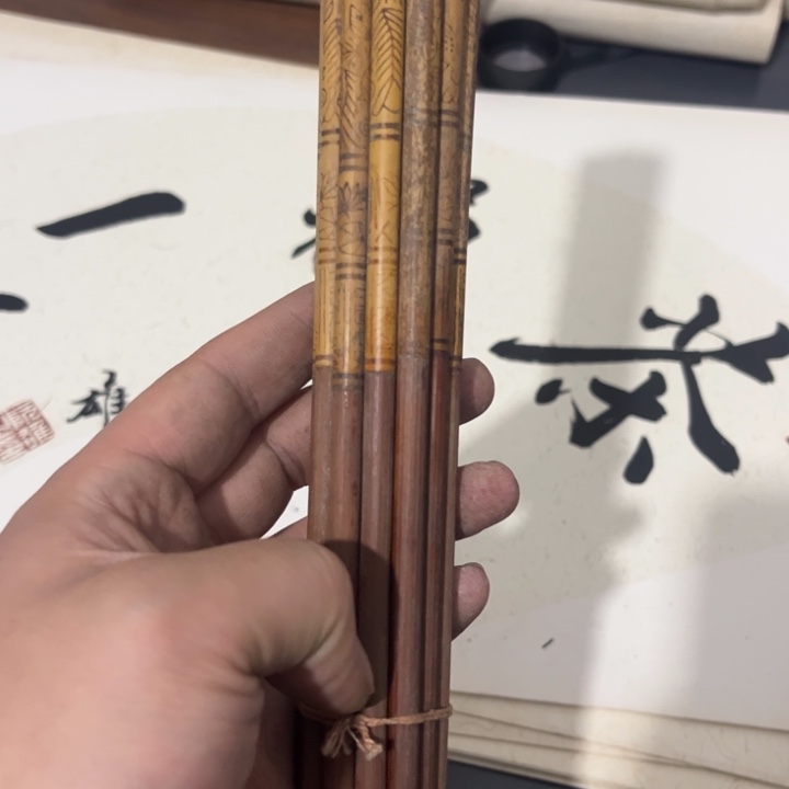 自***在杂色豆（科檀/科特迪瓦檀木）
