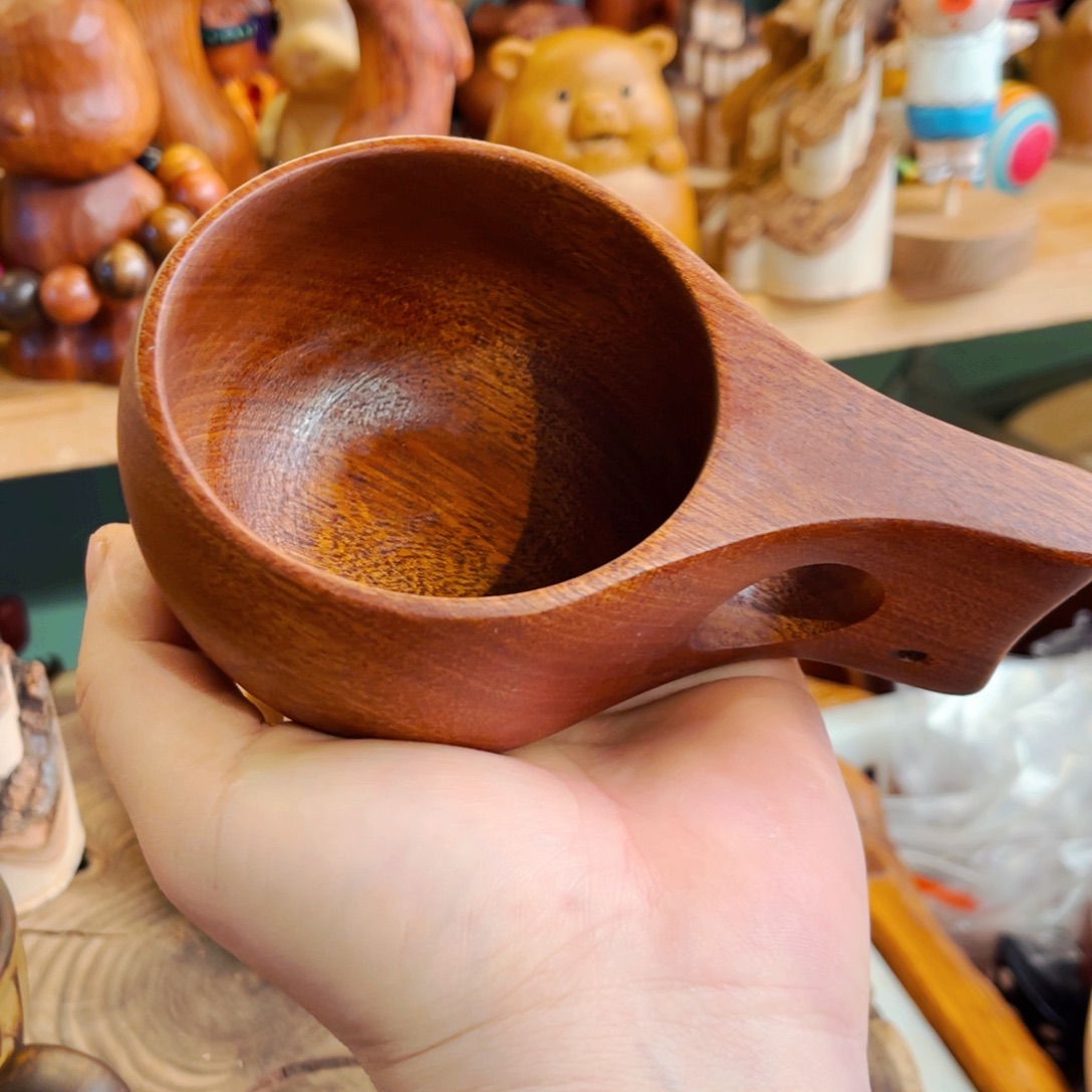 有机玻璃师傅航空客服的书柜