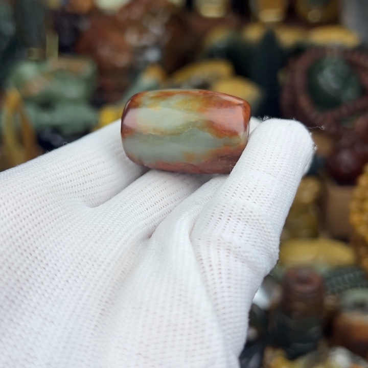 岫岩河磨玉（透闪石质玉）吊坠(不含链)未镶嵌