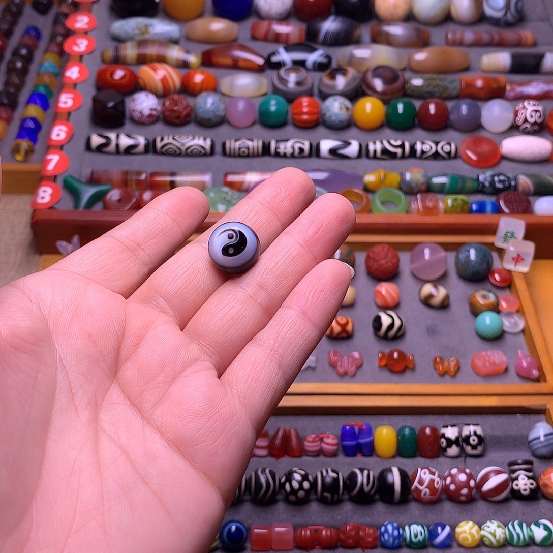 ****狼玛瑙/玉髓未镶嵌颈饰