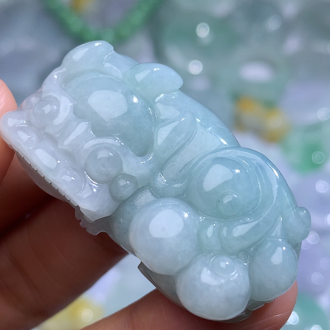 翡翠未镶嵌颈饰515