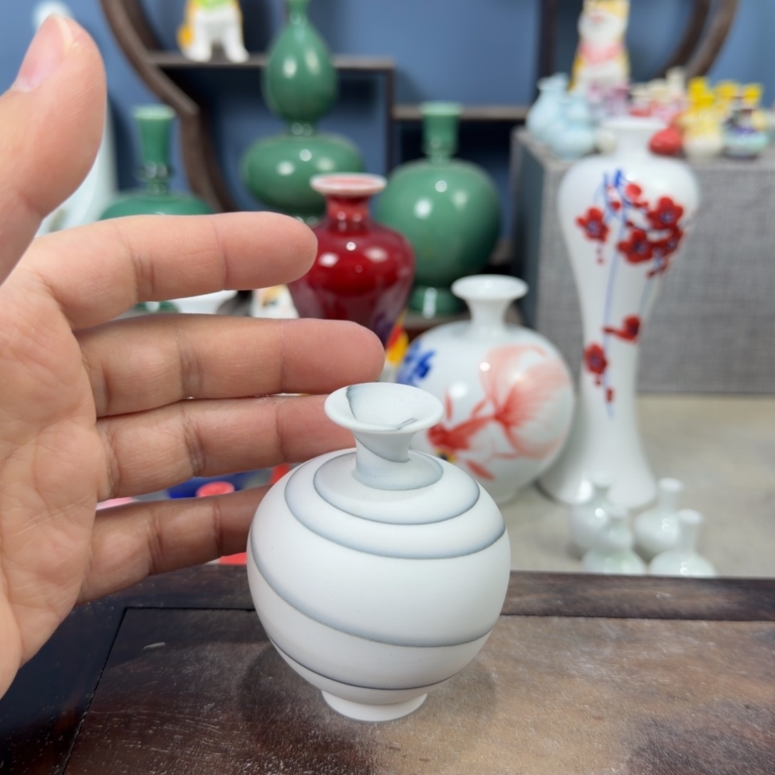 陶瓷手工小花器摆件