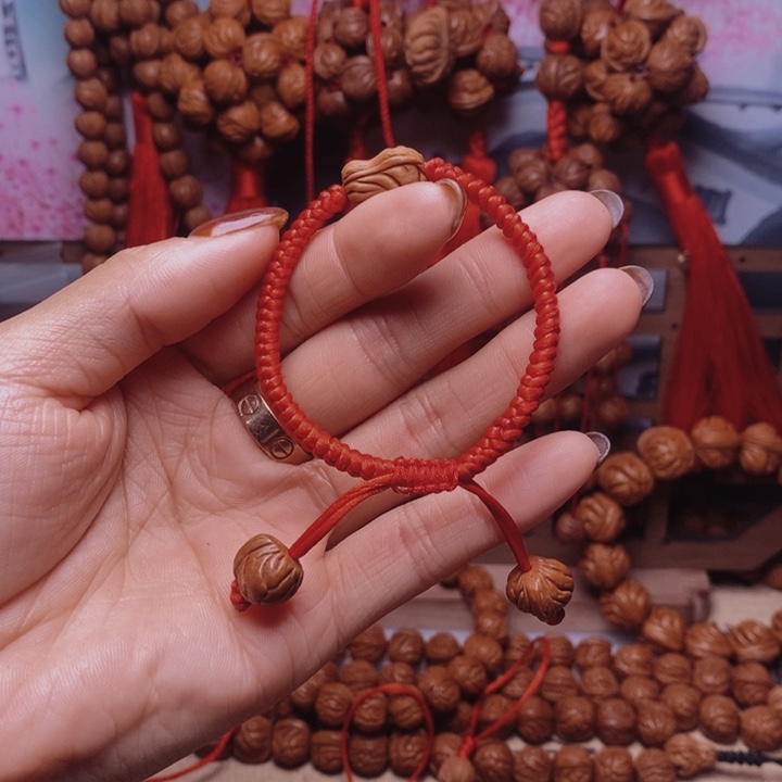 桃核吊坠龙纹桃枭