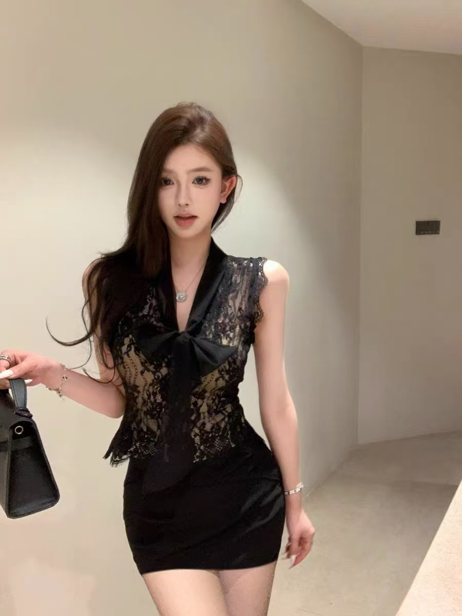 【C43】夏季性感辣妹显瘦气质复古镂空收腰包臀蕾丝套装