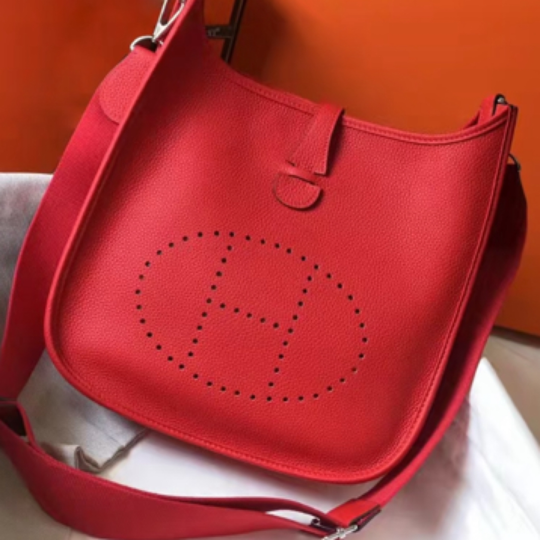99新 Hermes/爱马仕 爱马仕伊芙琳29红银扣tc皮c单肩包8519061