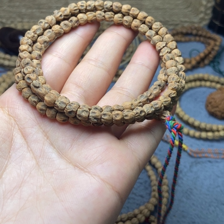 【闪购商品】吊坠柏香籽/百香籽