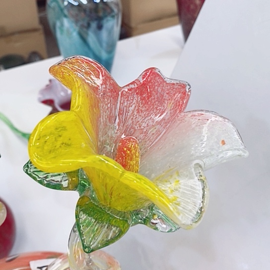 琉璃花高45厘米口9厘米