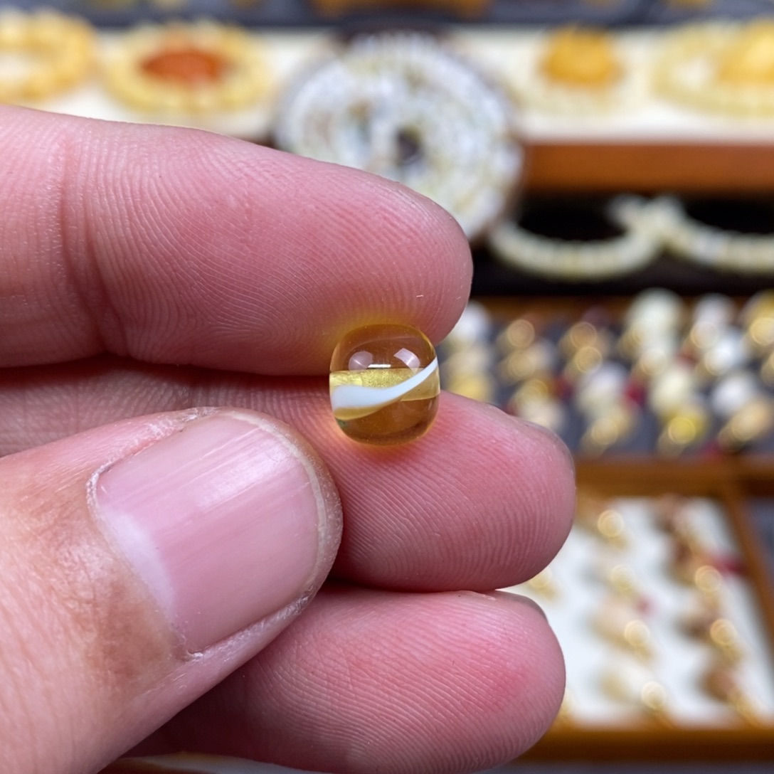 蜜蜡未镶嵌裸石配饰老型尺寸8.7