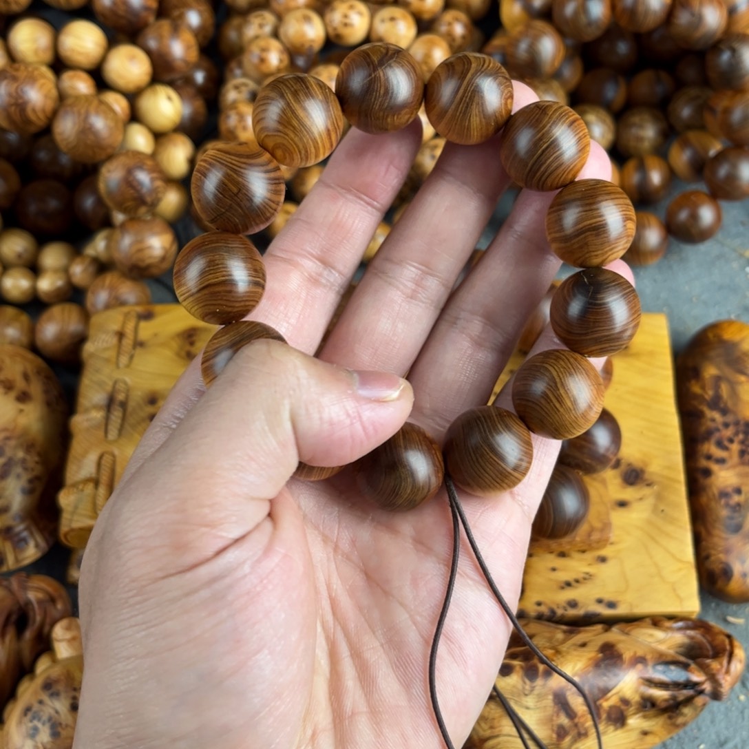 其他柏木（崖柏）1.8泥膏骨料微瑕