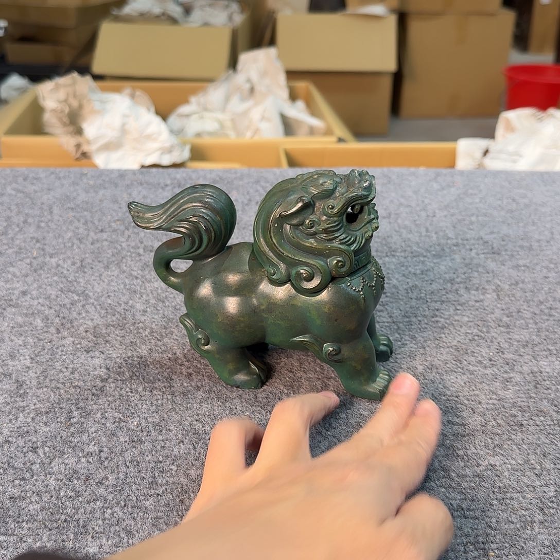 金属中古艺术工艺美术品