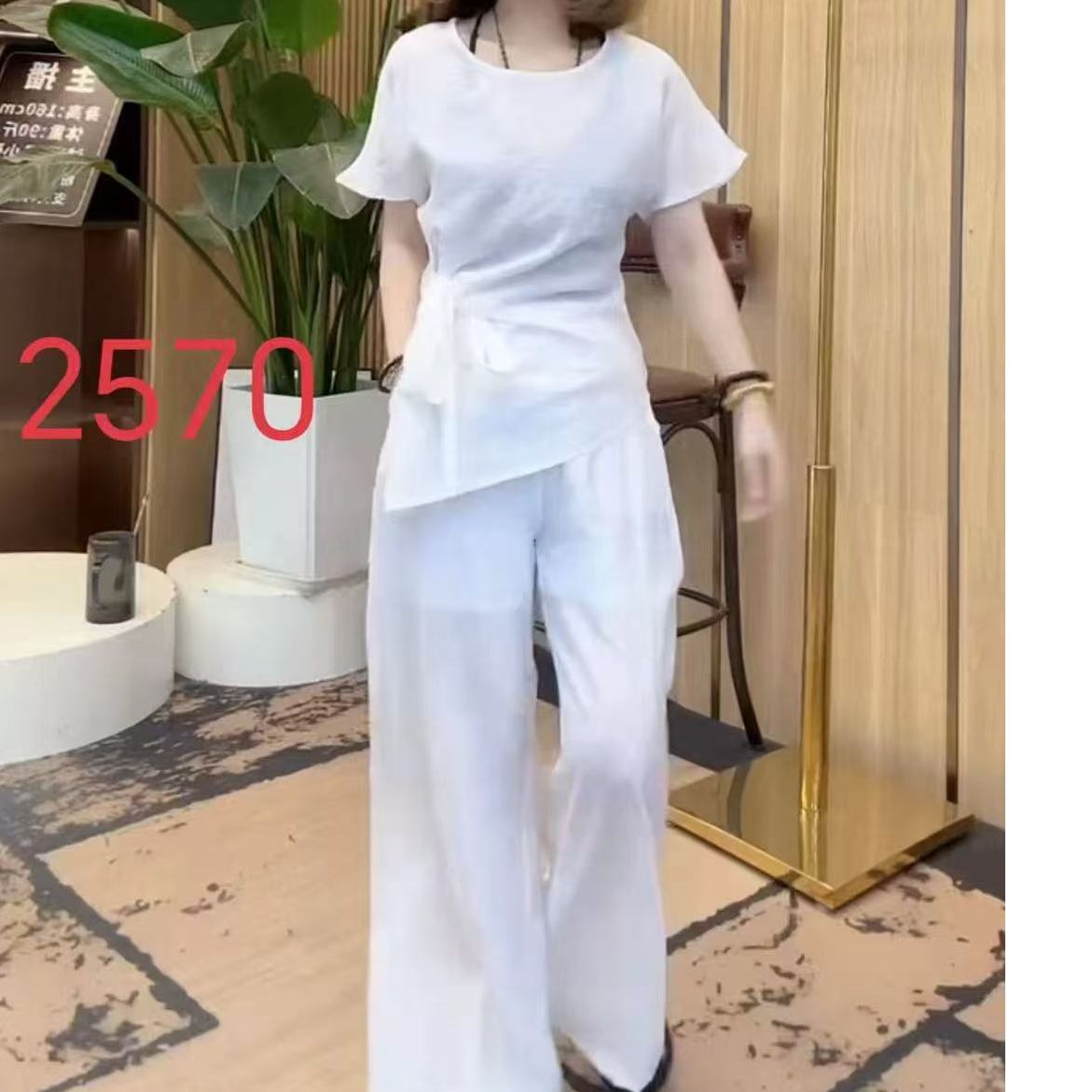 富贵家 简约风不规则褶皱开叉短袖设计感系带收腰两件套2570