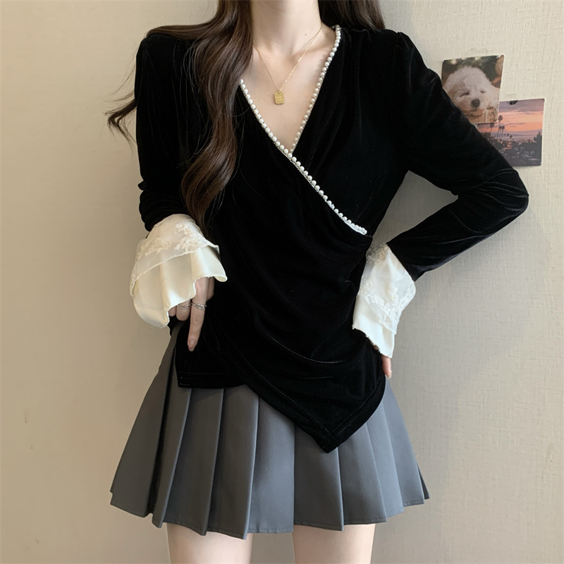 可盐可甜V领钉珠不规则丝绒长袖上衣女春秋胖mm显瘦洋气百搭衬衫
