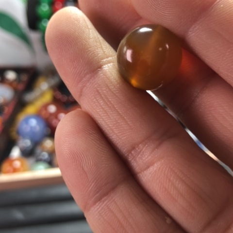 未镶嵌颈饰玛瑙/玉髓?**?