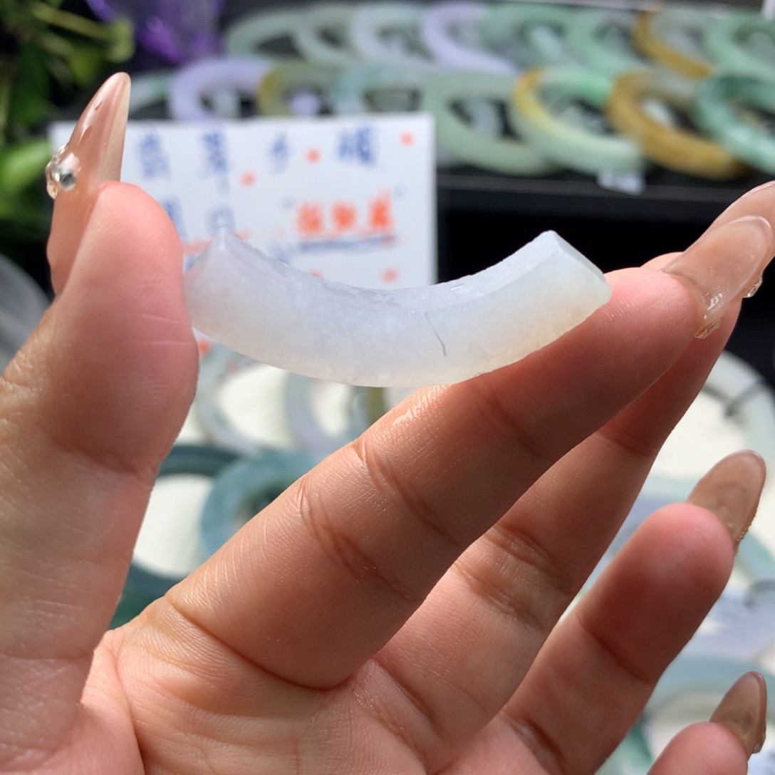 定制翡翠叮当镯未镶嵌玉恒