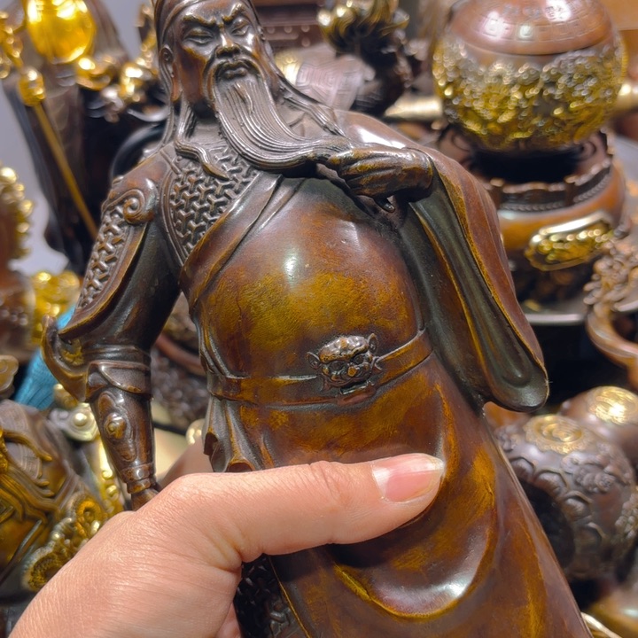 铜器摆件收收藏藏