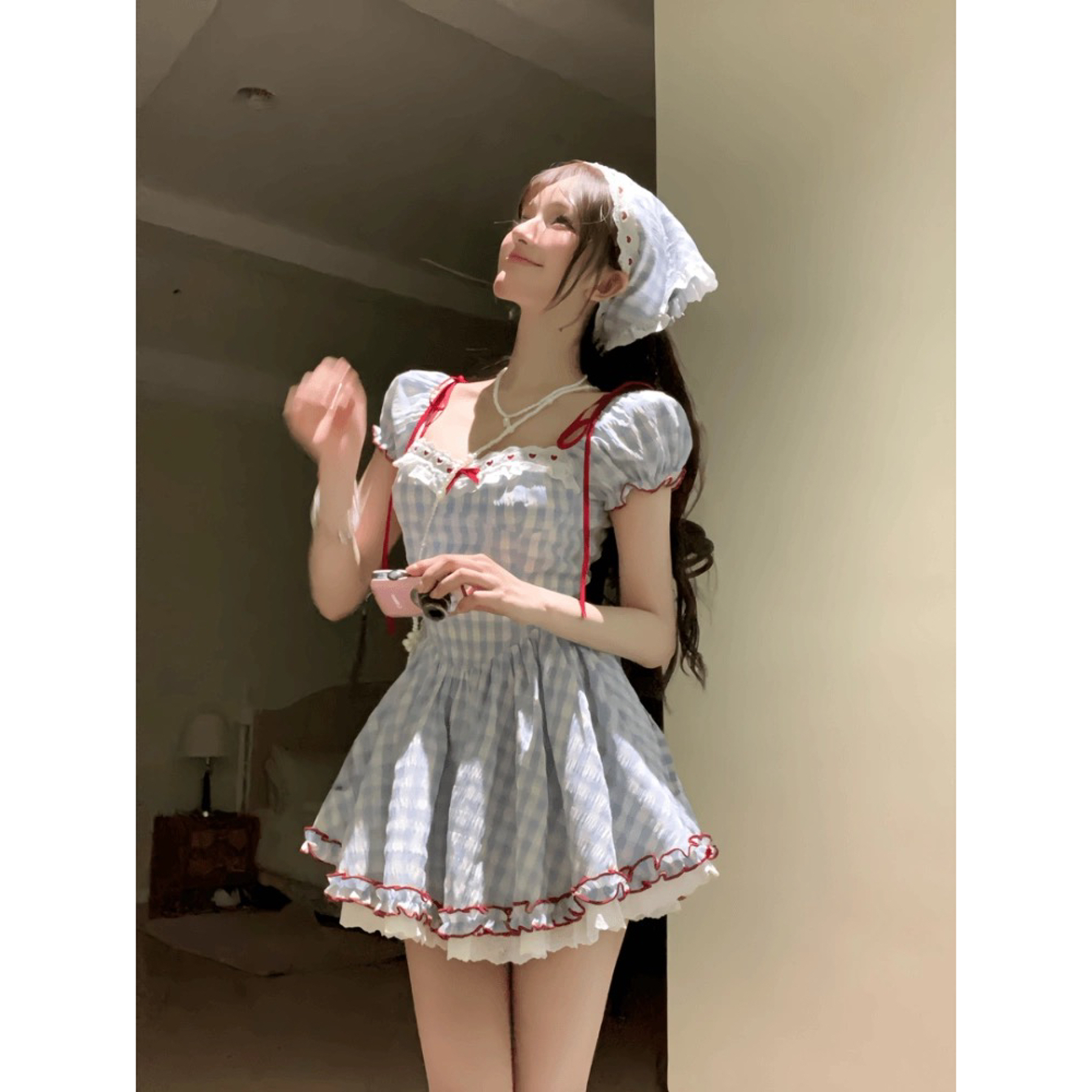 格林童话田园短裙夏季收腰显瘦纯欲甜美莫奈花园风法式方领连衣裙