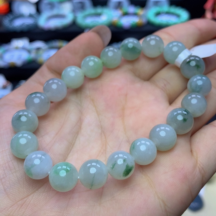 翡翠手链未镶嵌翡翠