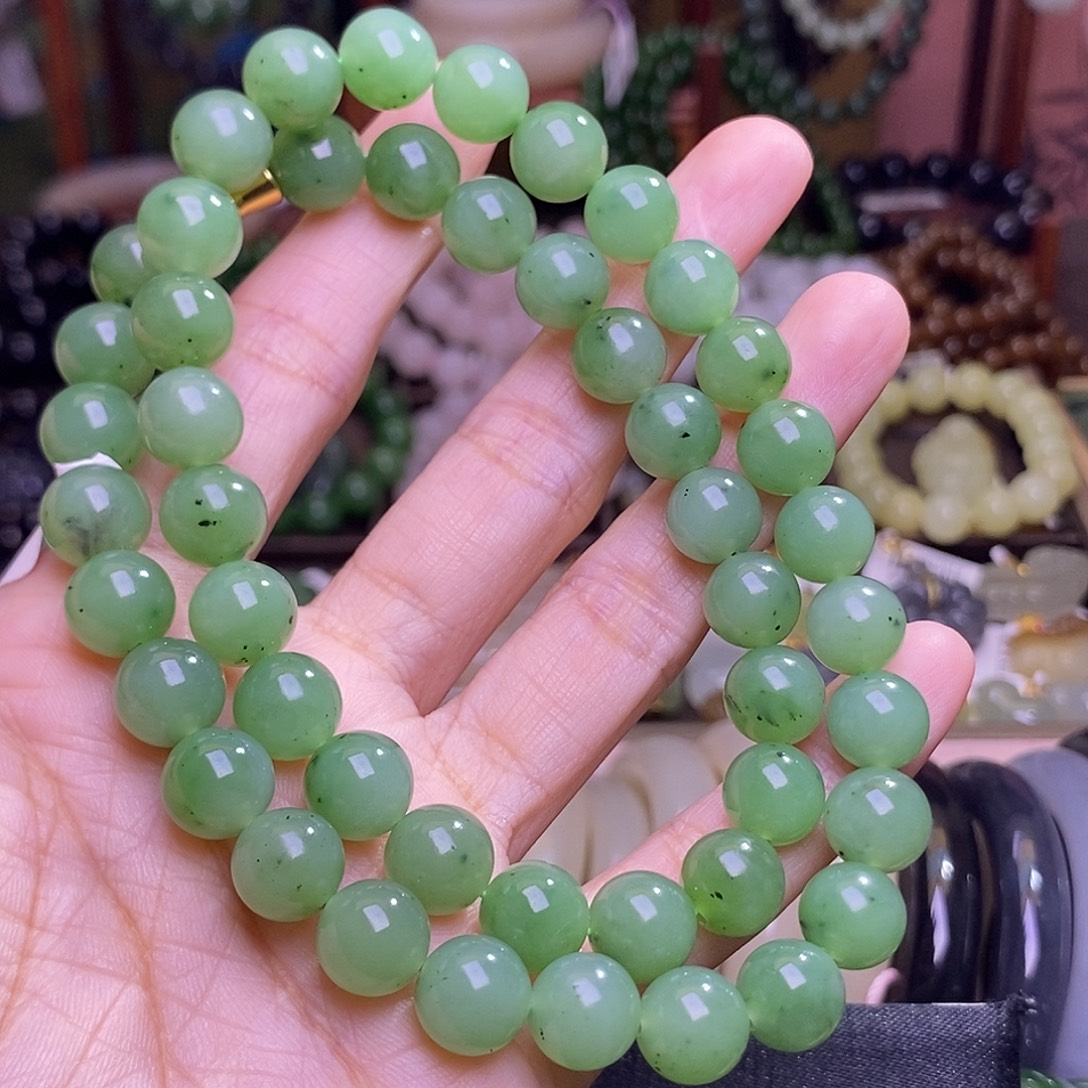 和田玉未镶嵌颈饰乌兰海碧玉猕猴桃项链约10