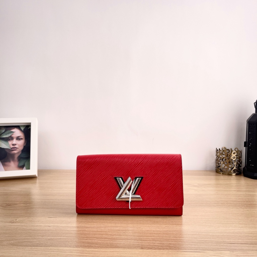 95新 LouisVuitton/路易威登 Twist /手拿包/4838