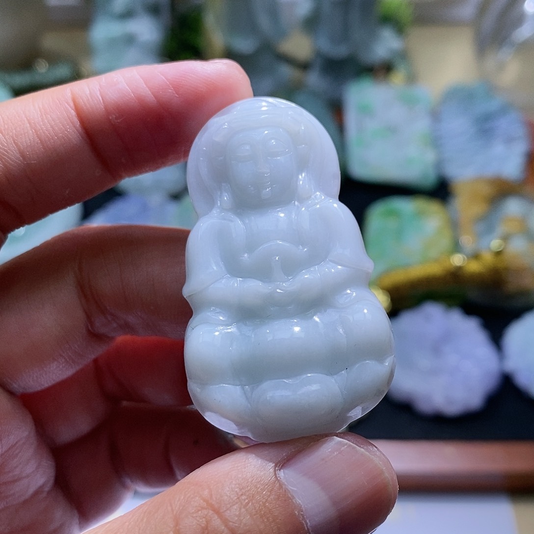 【闪购商品】翡翠颈饰未镶嵌观音