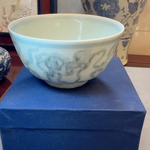 碗狮子滚球青花碗。。。