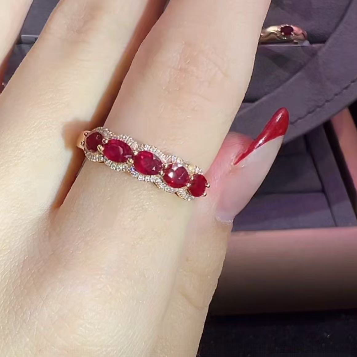 【北野珠宝】H L-B74H-135-18K金天然红宝石戒指