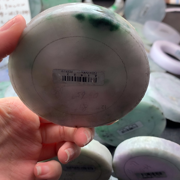 未镶嵌翡翠定制翡翠