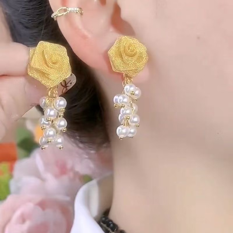 恣睢 锌合金耳饰 R0R82植物花卉日韩耳环素款温柔小香风手工耳钉