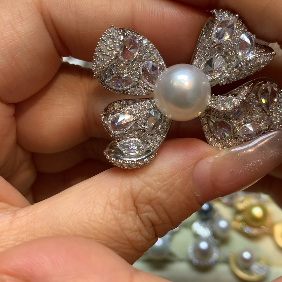 海水珍珠胸饰未镶嵌