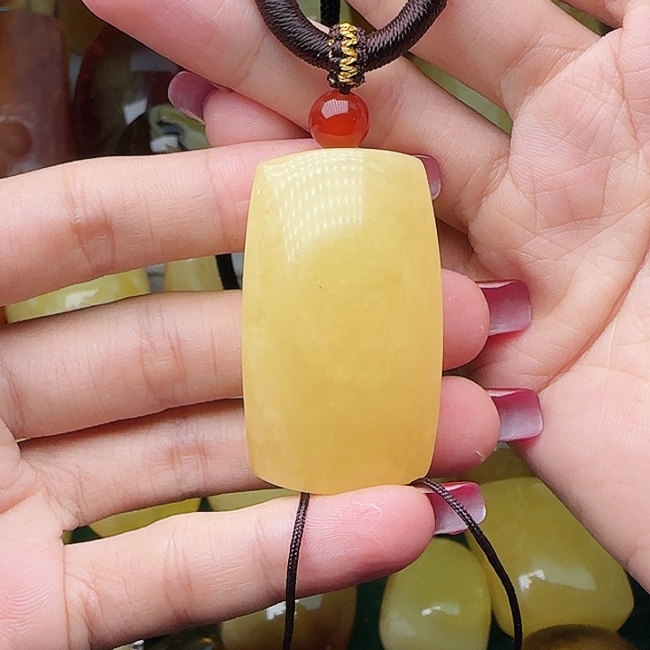 琥珀未镶嵌手链吊坠