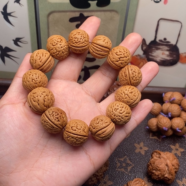 文玩核桃把件手串