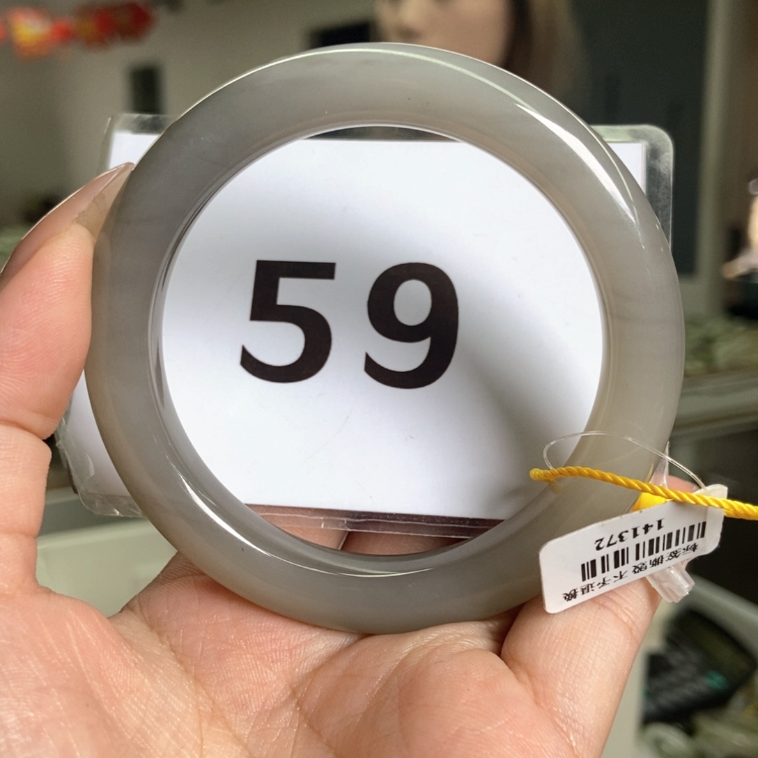 【闪购商品】未镶嵌手镯和田玉