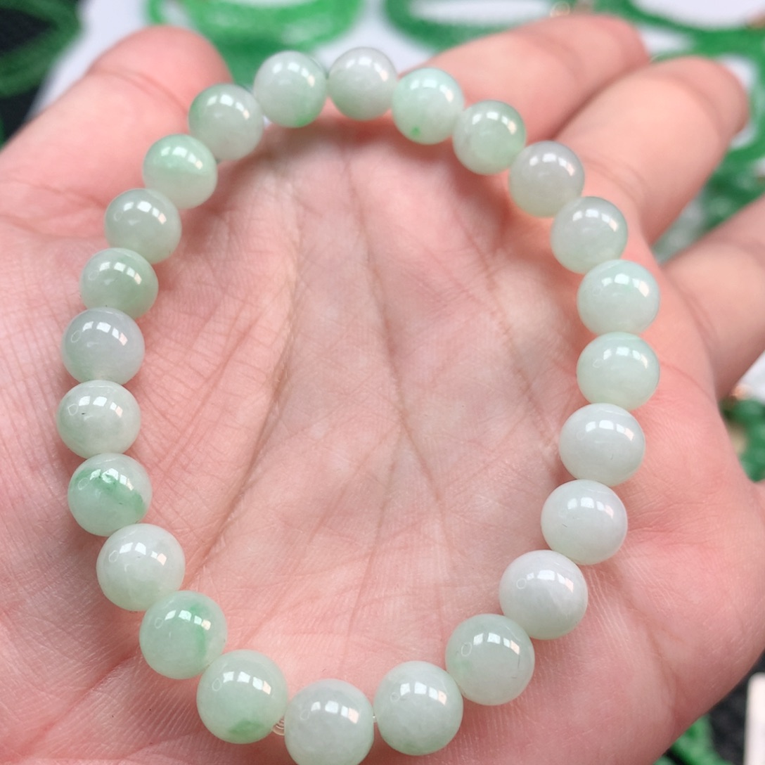 翡翠手链未镶嵌翡翠