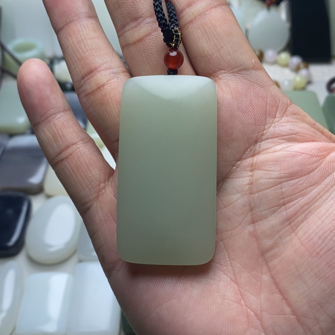 【闪购商品】和田玉挂件未镶嵌g*