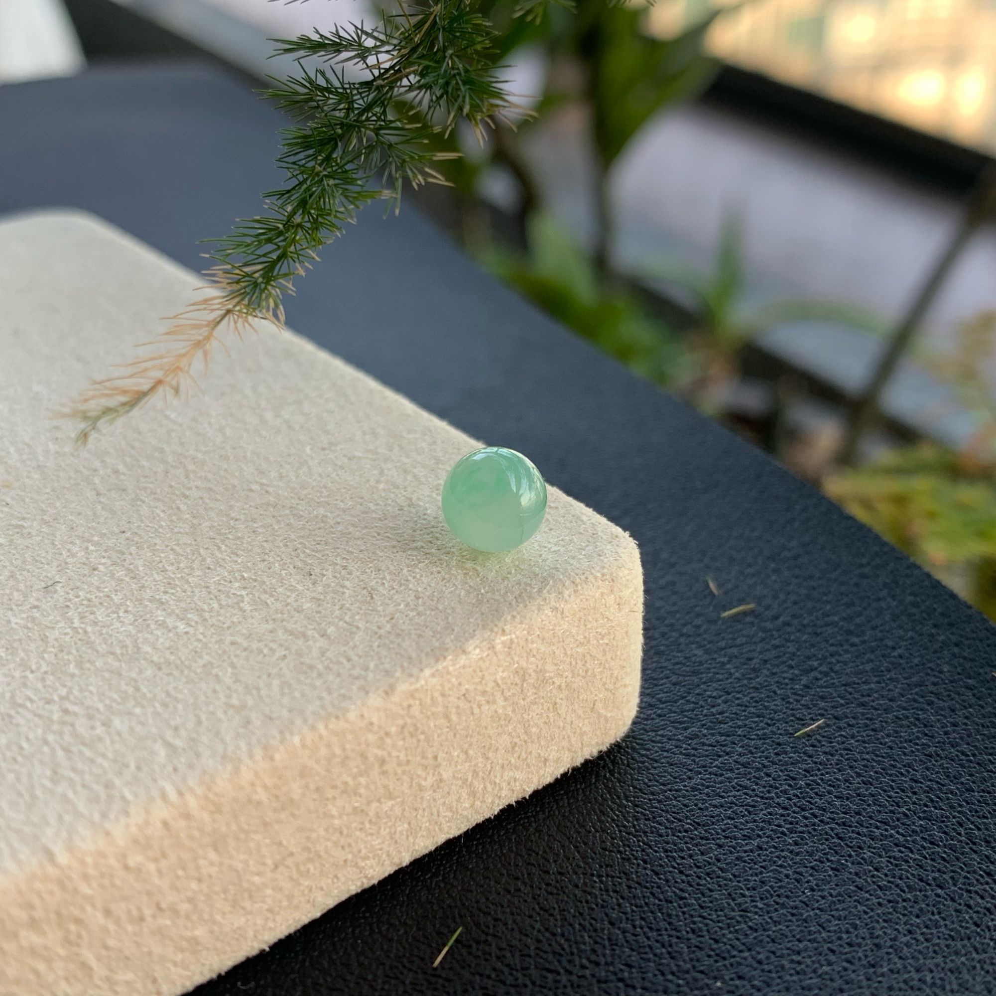 缅甸天然a货翡翠晴绿卡6.4mm